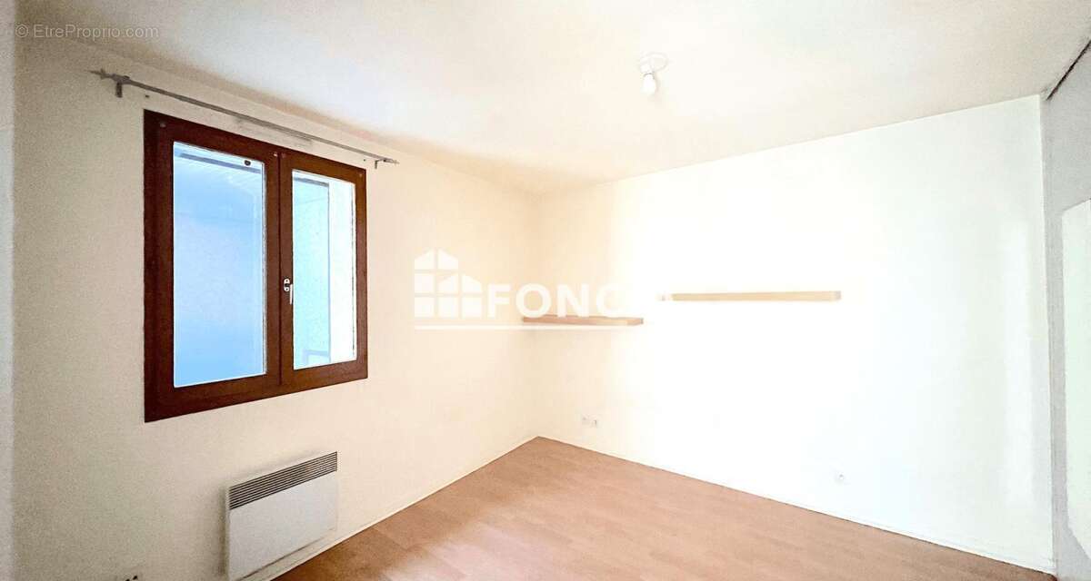 Appartement à VIZILLE
