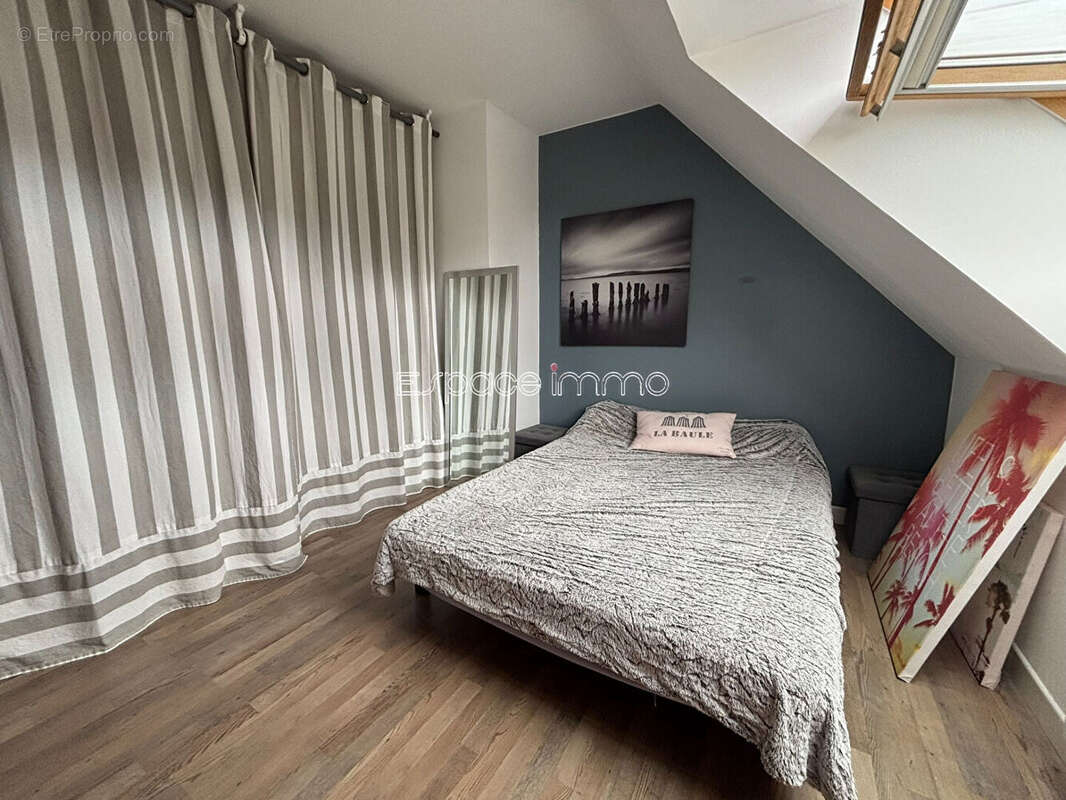Maison individuelle  - 91 m² - 3 chambres - Garage - SIERVILLE - photo 9
