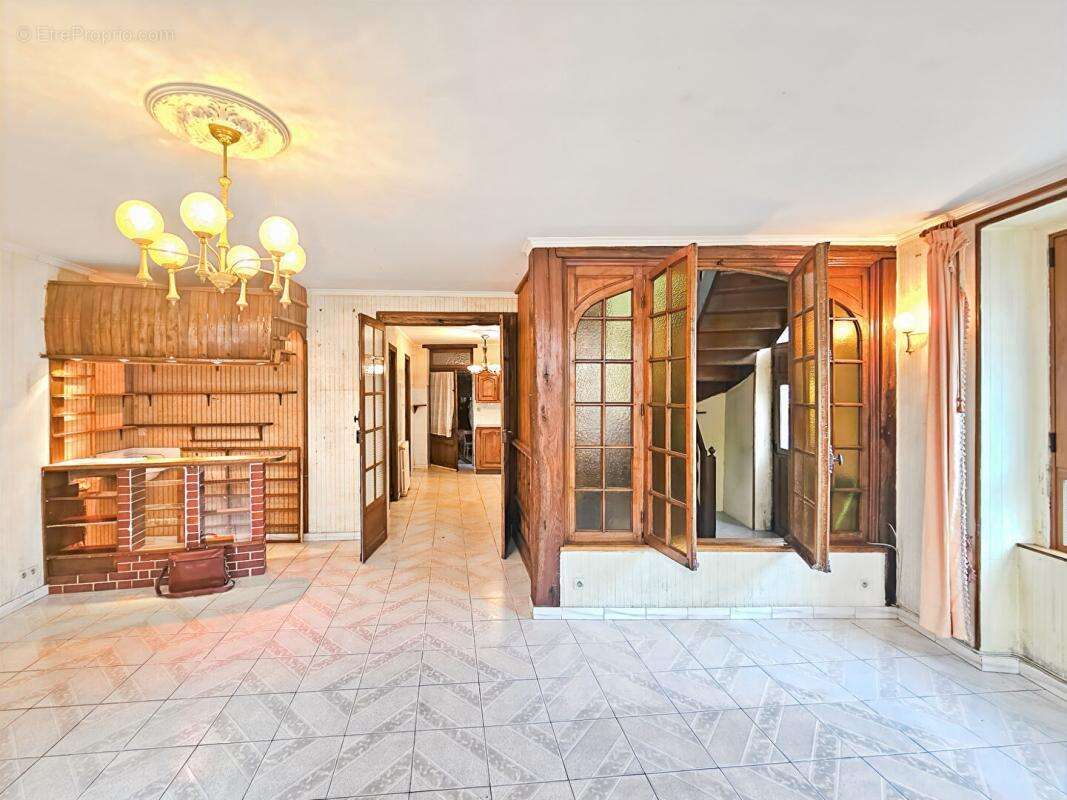 Maison à LONGNY-AU-PERCHE