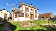 Maison à INCARVILLE
