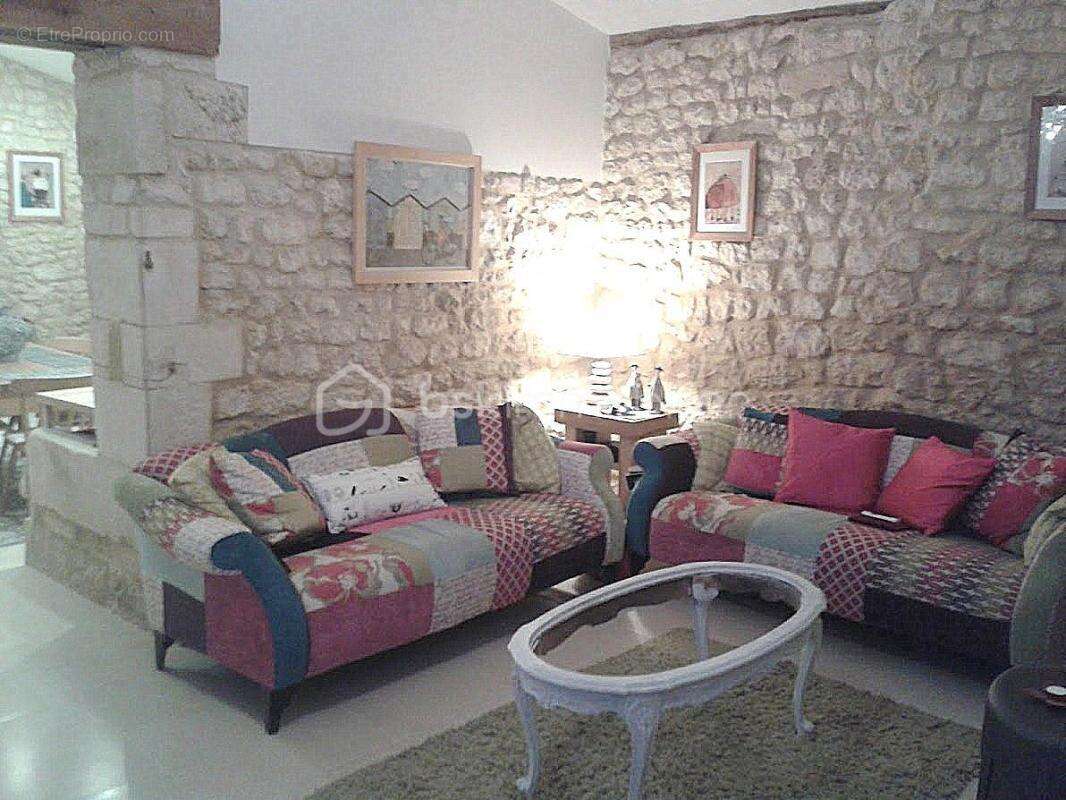Maison charentaise et son gite avec piscine - photo 7