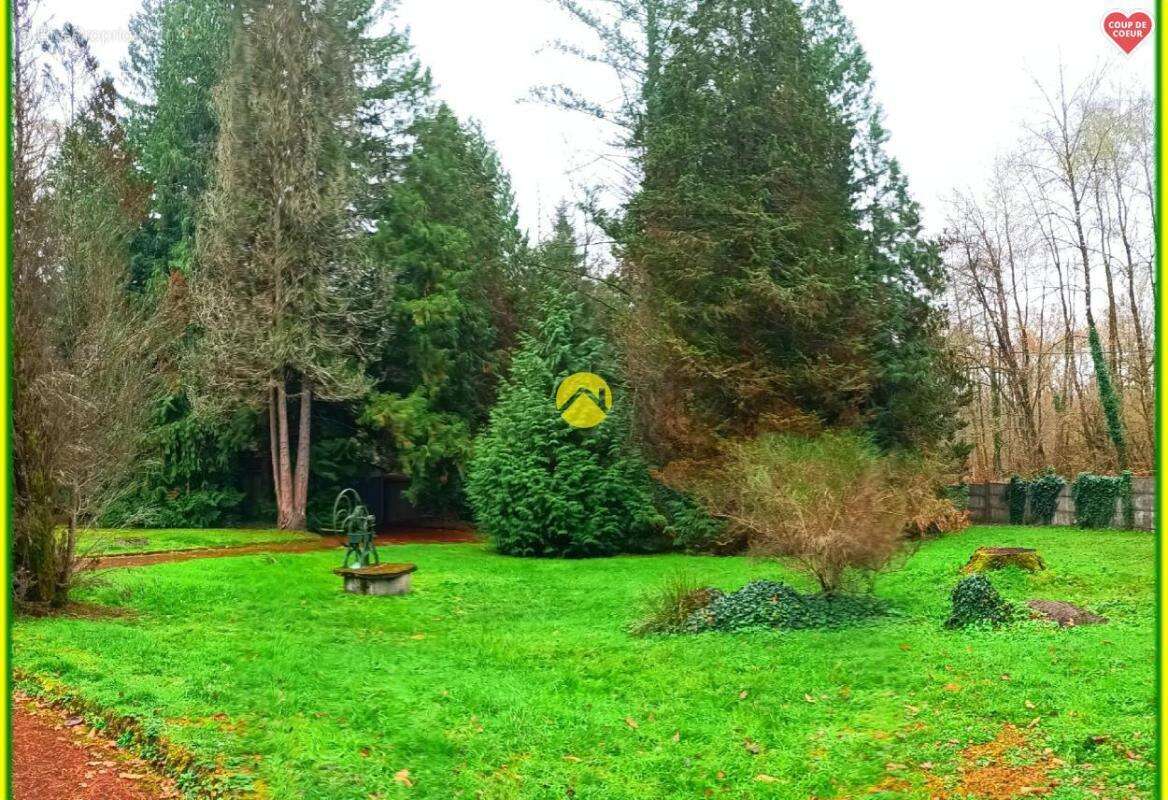 Maison à NEUVY-SUR-BARANGEON