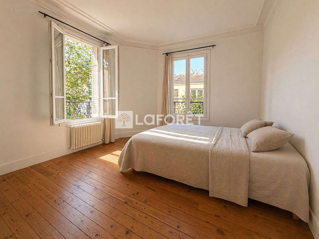 Maison à PARIS-16E