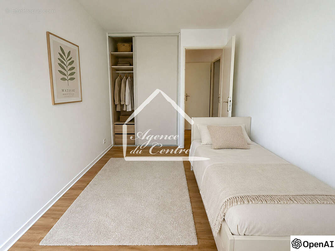 Appartement à L'HAY-LES-ROSES