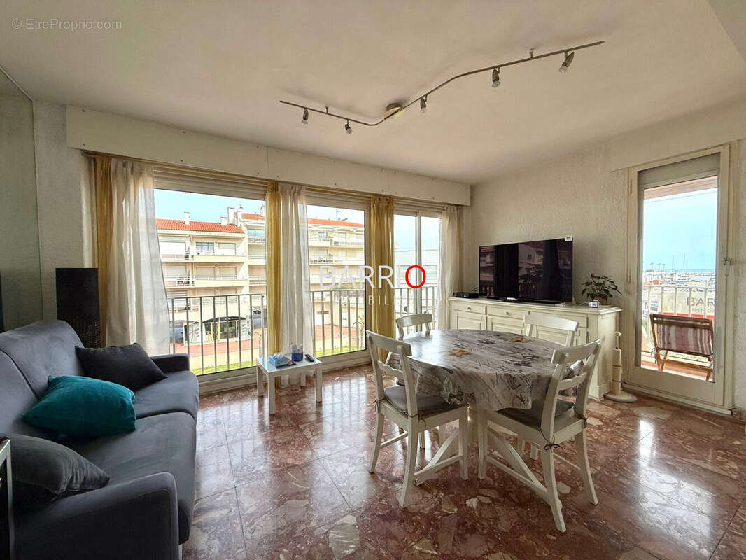 Appartement à SAINT-CYPRIEN