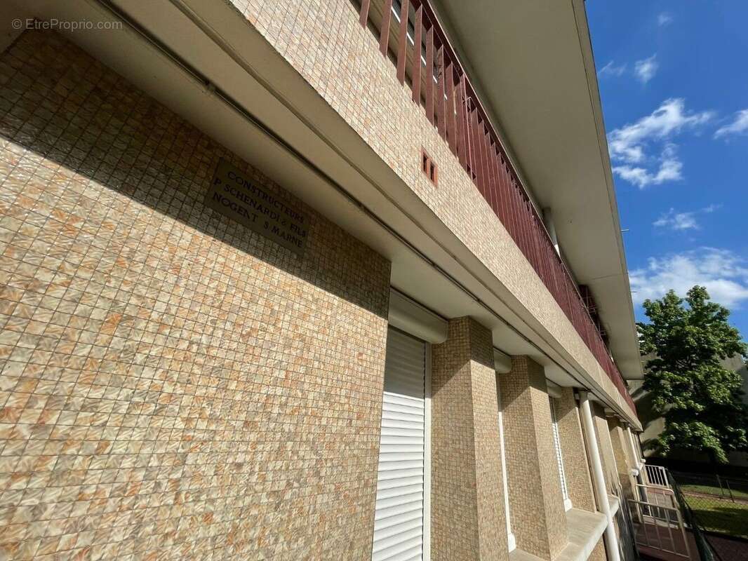 Appartement à CHAMPIGNY-SUR-MARNE