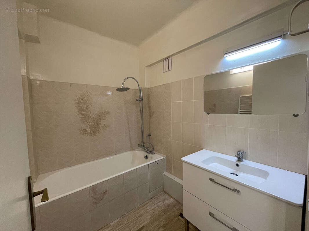 Appartement Le Raincy 4 pièce(s) 70.49 m2 - photo 6