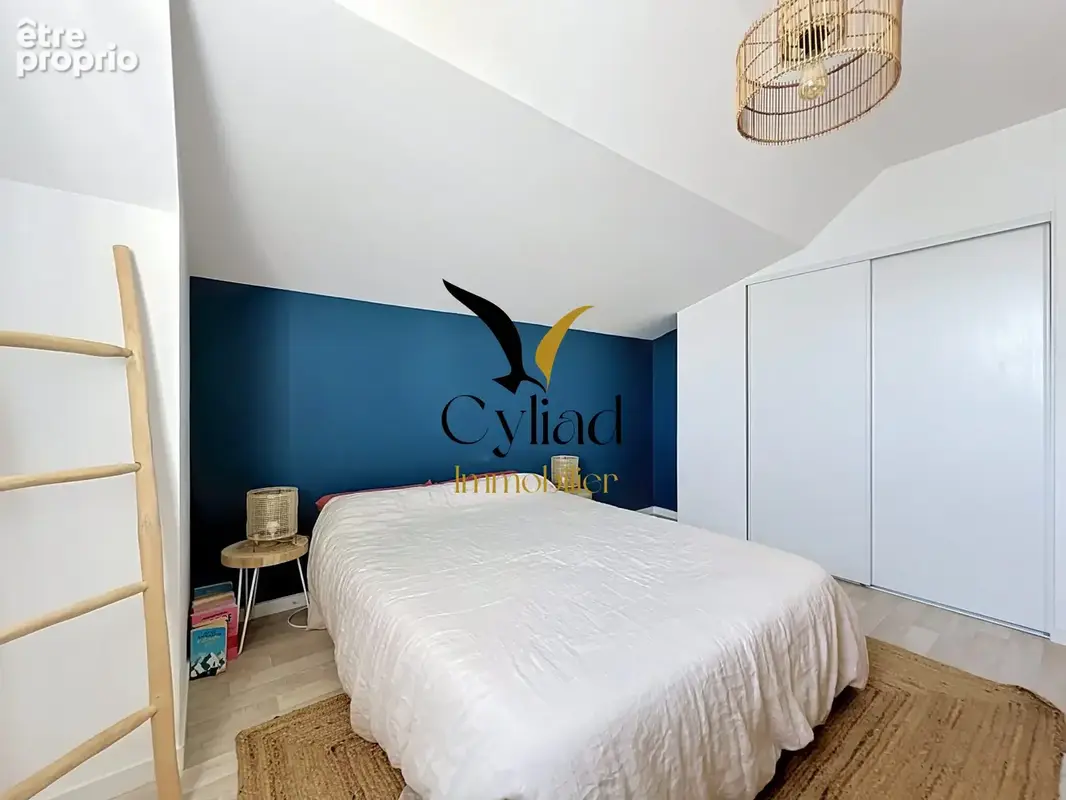 Maison 64 m² à Saint-Meloir-Des-Ondes  - photo 9