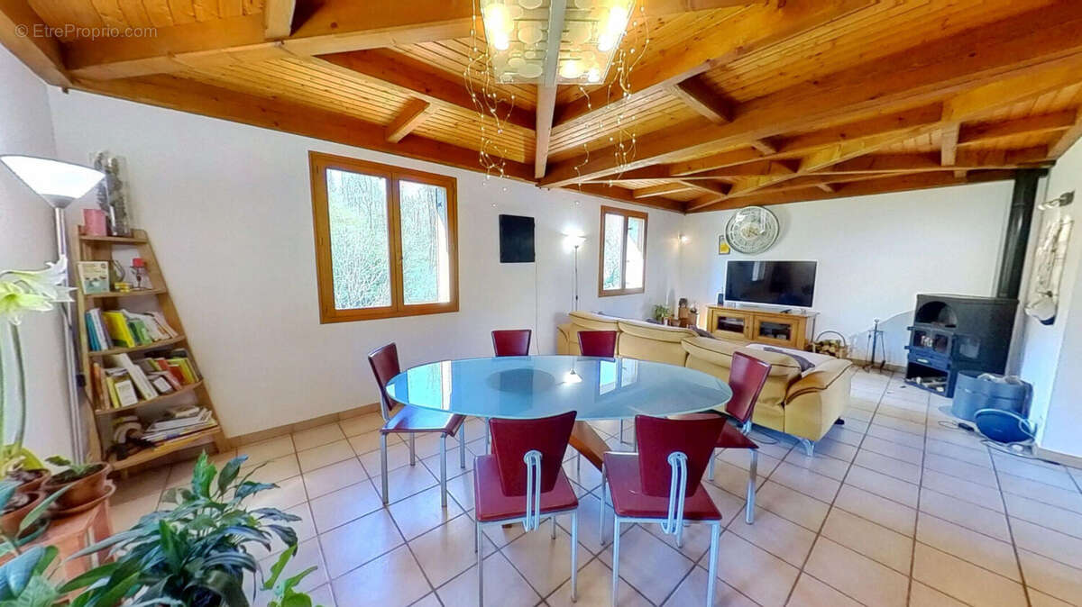 Maison Dole 5 pièce(s) 136 m2 / Terrain de 3394 m² - photo 3