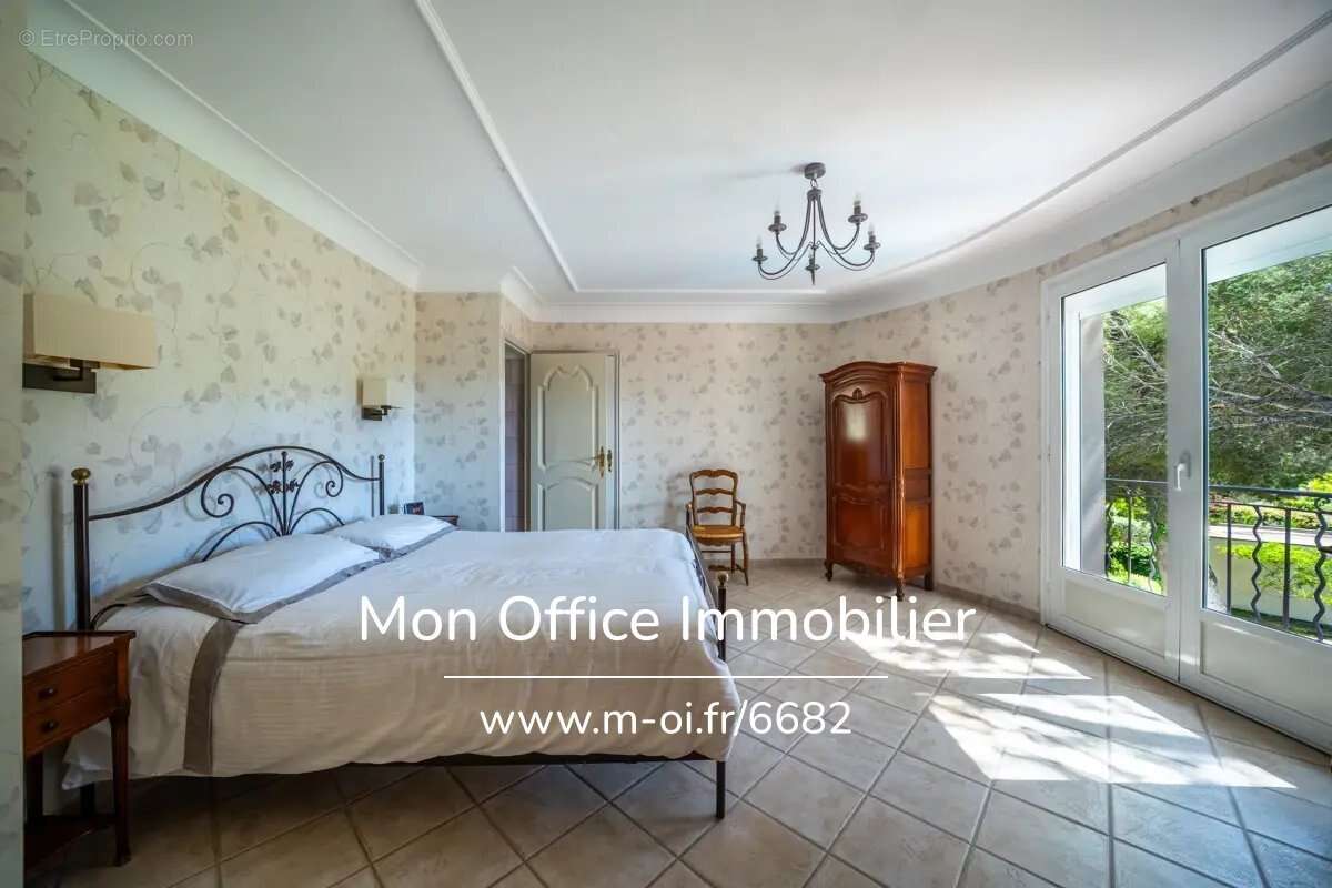 Maison à ENSUES-LA-REDONNE