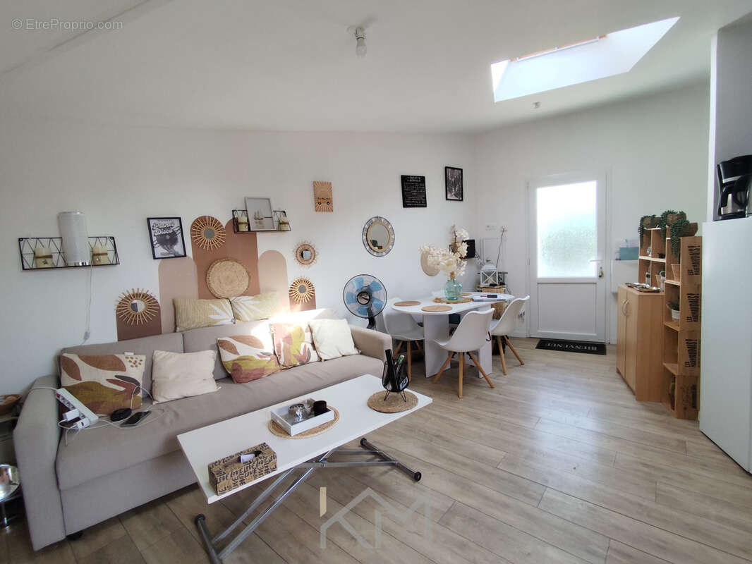 Appartement à ITEUIL