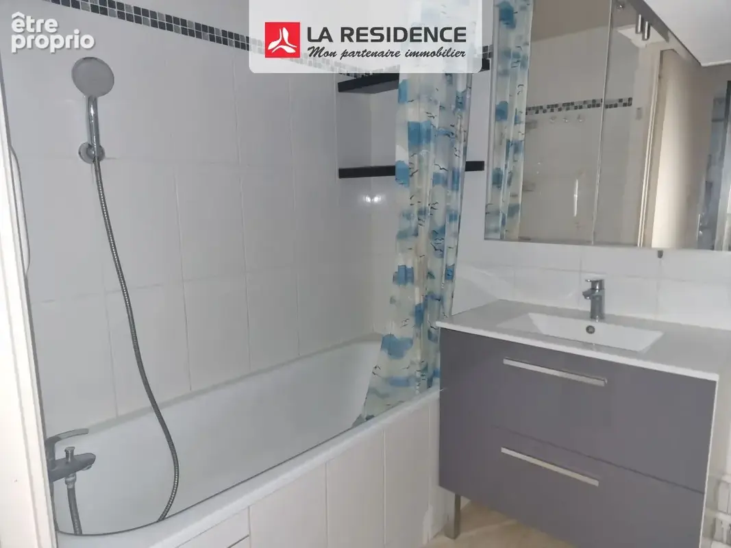 Appartement 4 pièces 74 m² à vendre à Stains (93240) - photo 7
