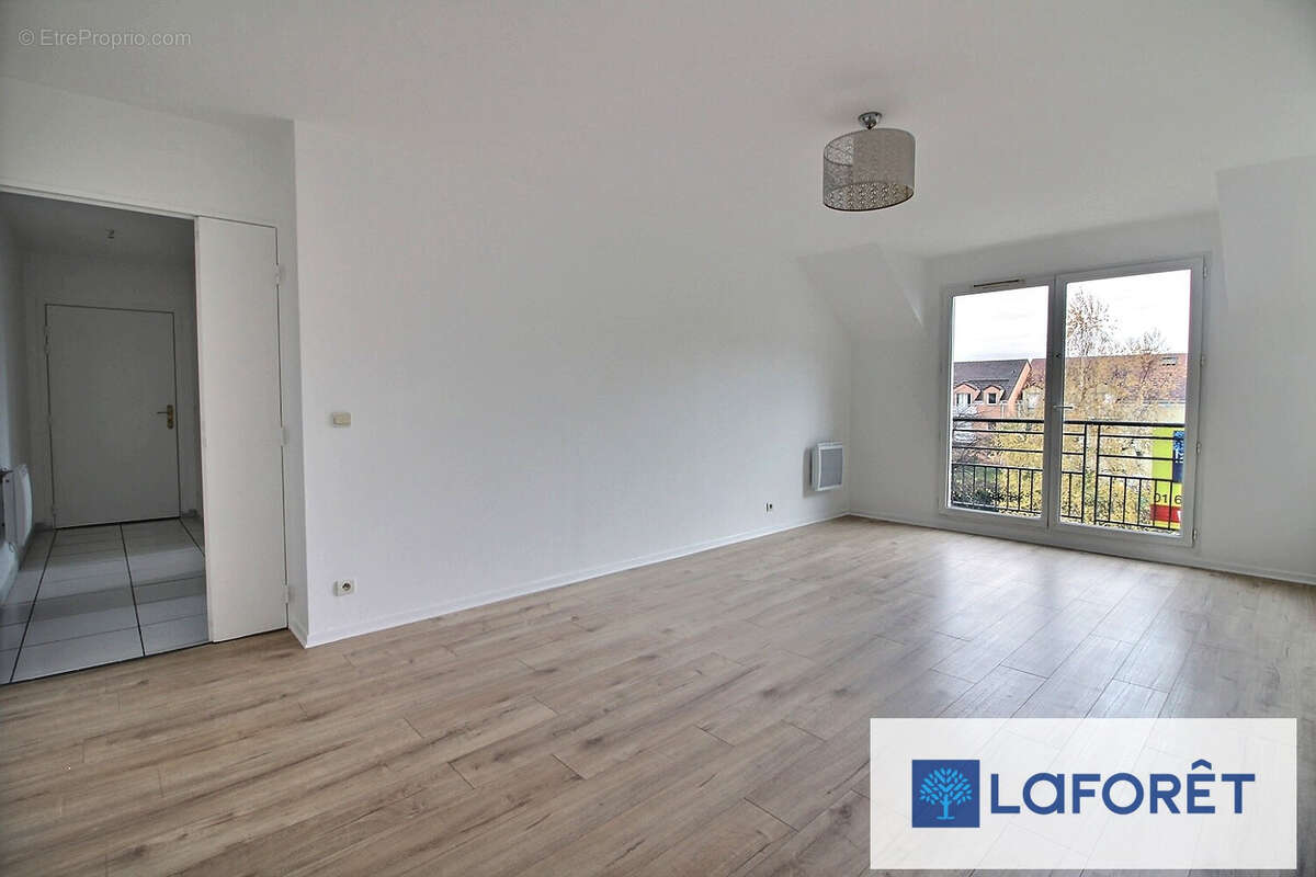 Appartement à GRIGNY