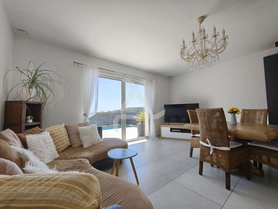 Maison à PORTO-VECCHIO