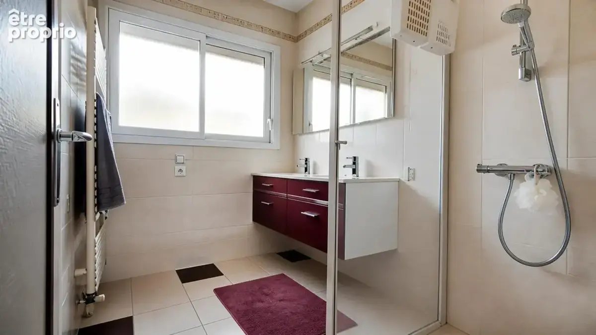 Maison de 7 pièces de 143 m² à Angoulême - photo 18