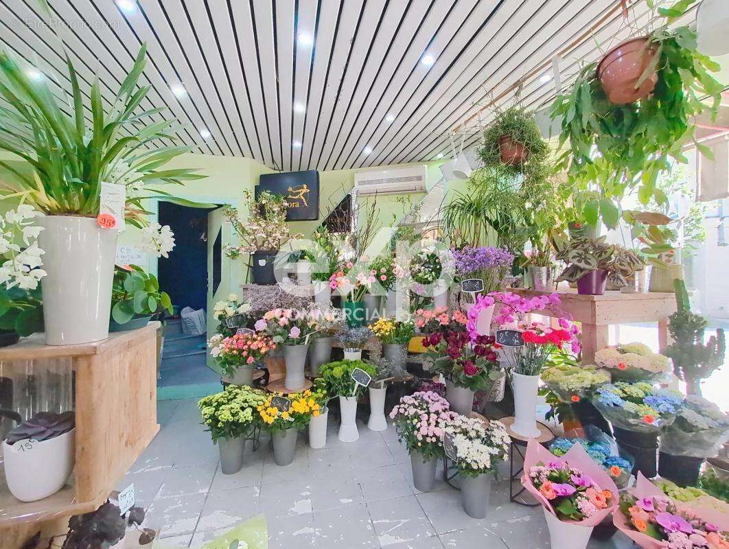 Commerce à LE PERREUX-SUR-MARNE