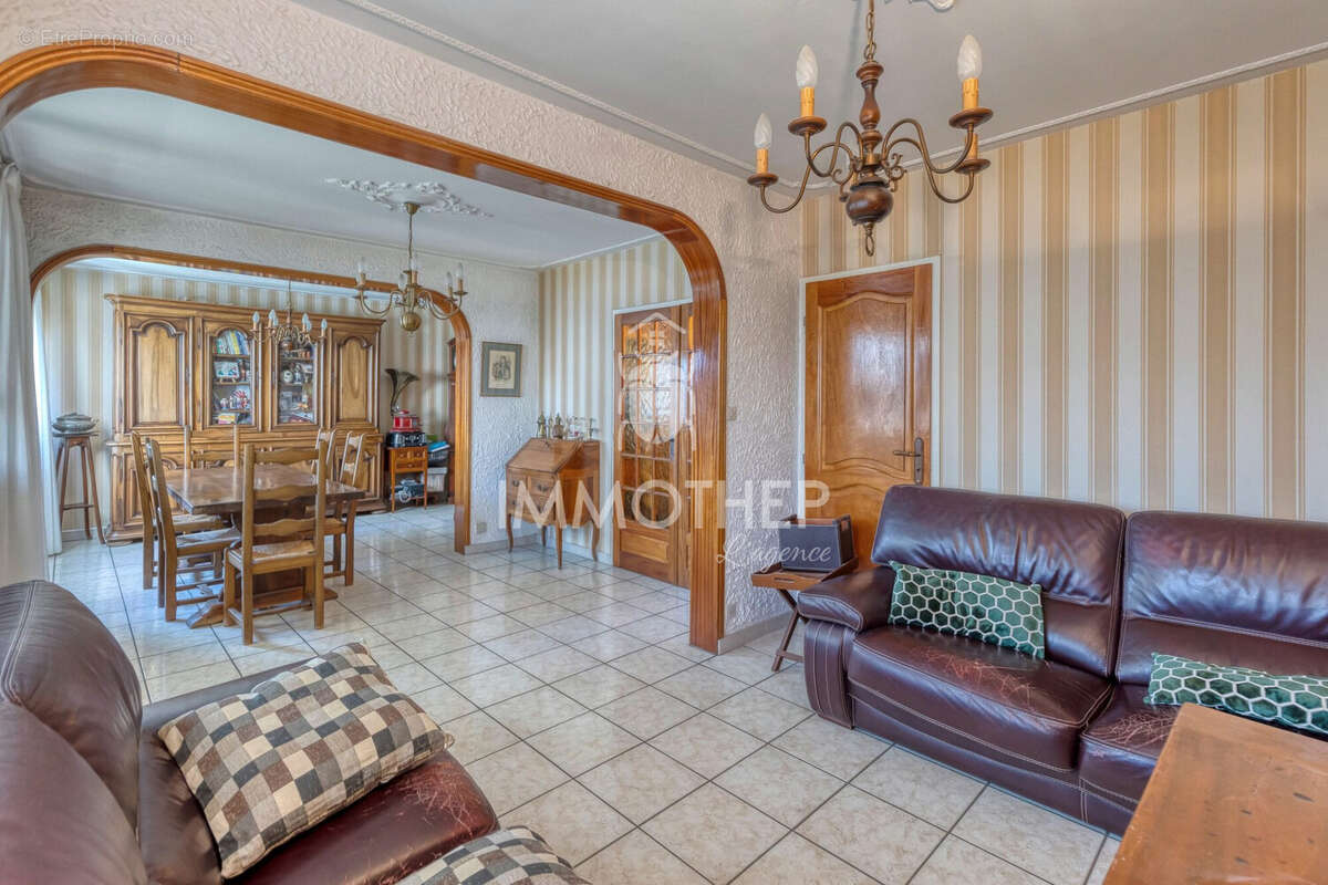 Appartement à ECHIROLLES