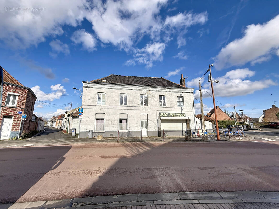 Appartement à FOREST-SUR-MARQUE