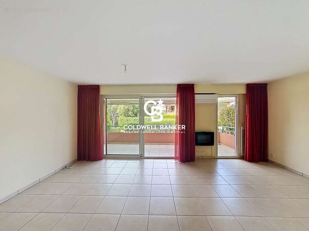 Appartement à SAINT-RAPHAEL