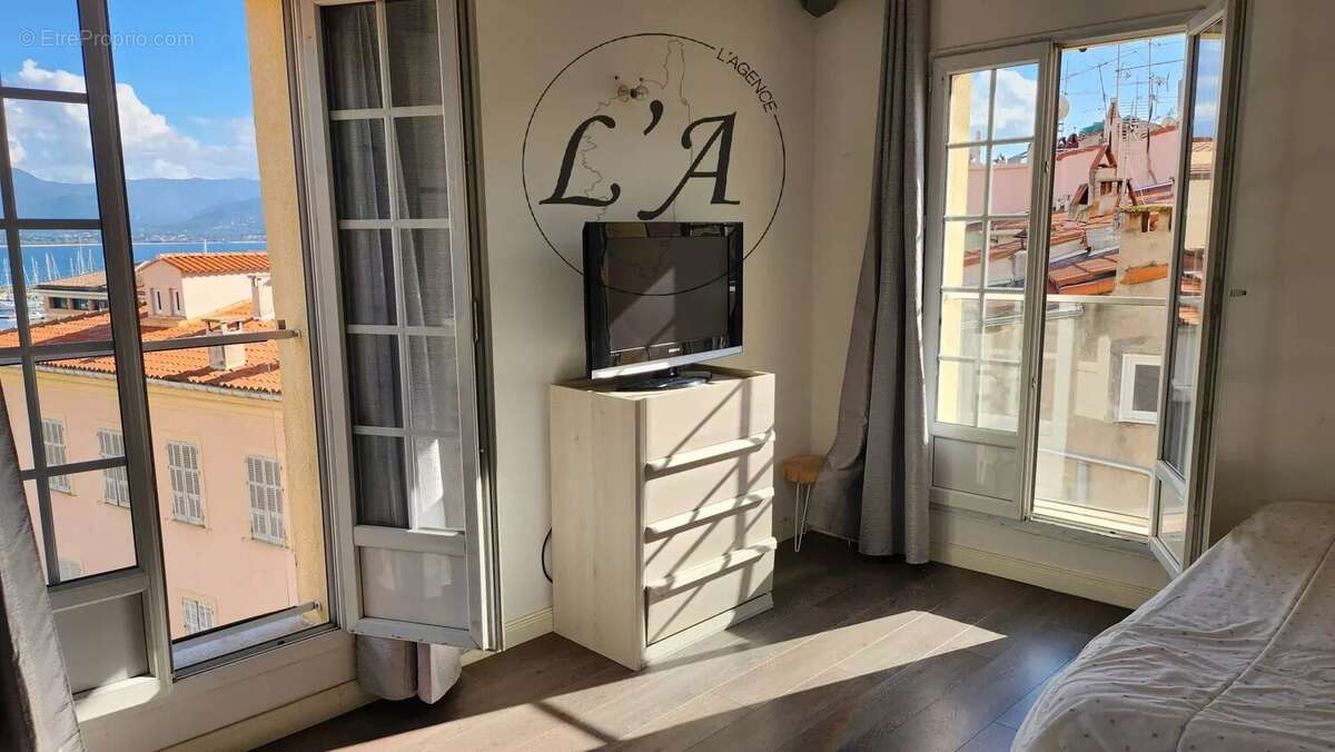 Appartement à AJACCIO