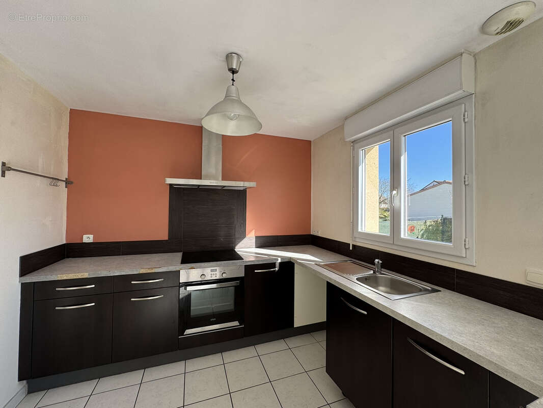 Maison à JAUNAY-CLAN