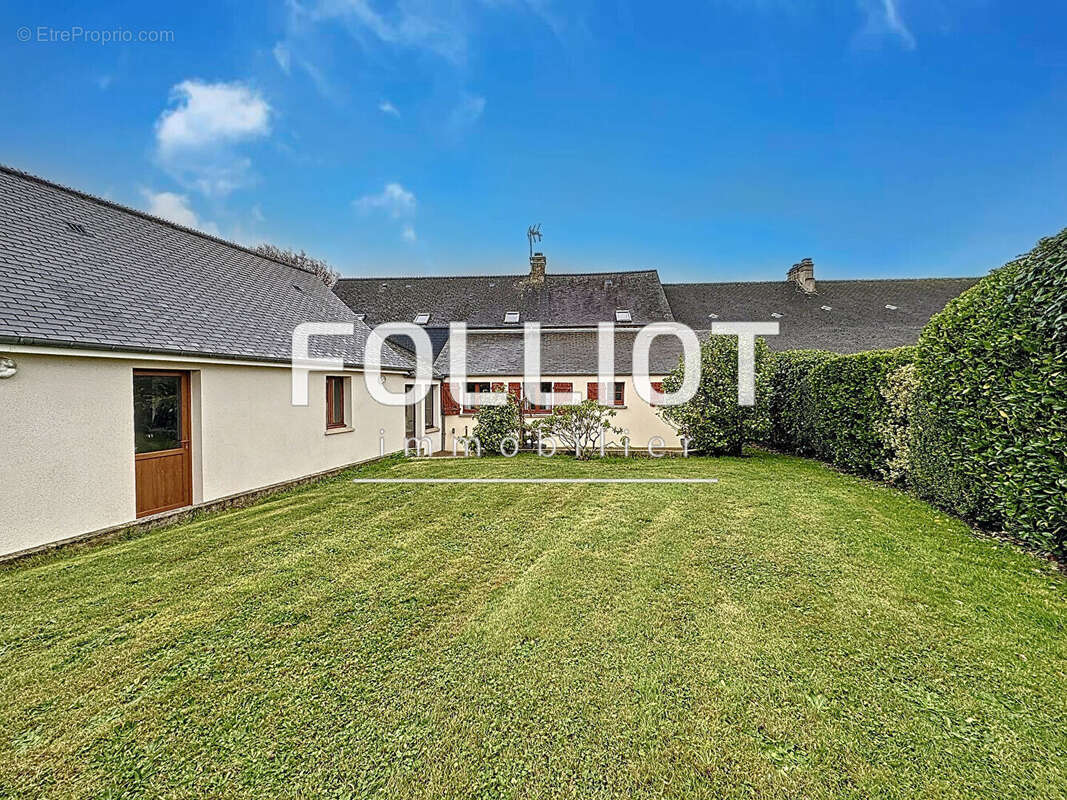 Maison à LA HAYE-D&#039;ECTOT