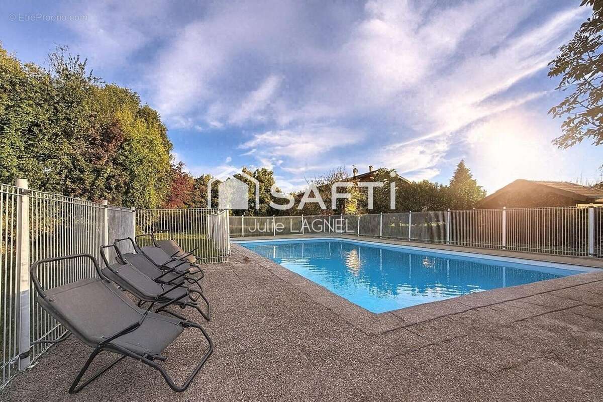 Photo 6 - Appartement à VIRY