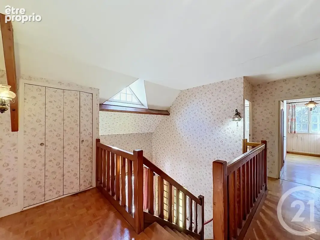 Maison 6 pièces 185 m² à vendre à Menestreau-En-Villette (45240) - photo 10