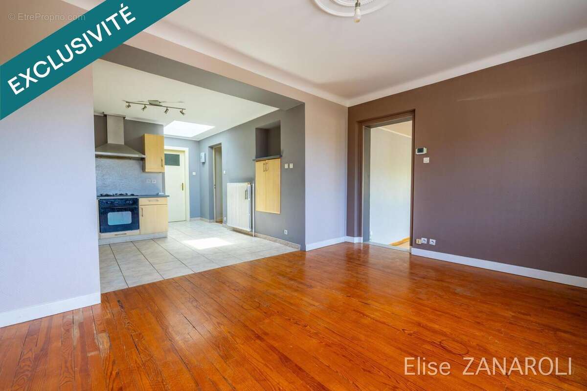 Maison 170 m² à Angevillers  - photo 3
