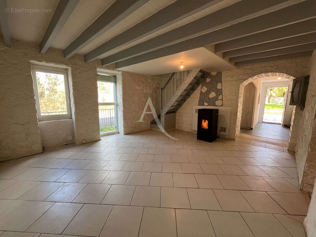 Maison à LANDERONDE
