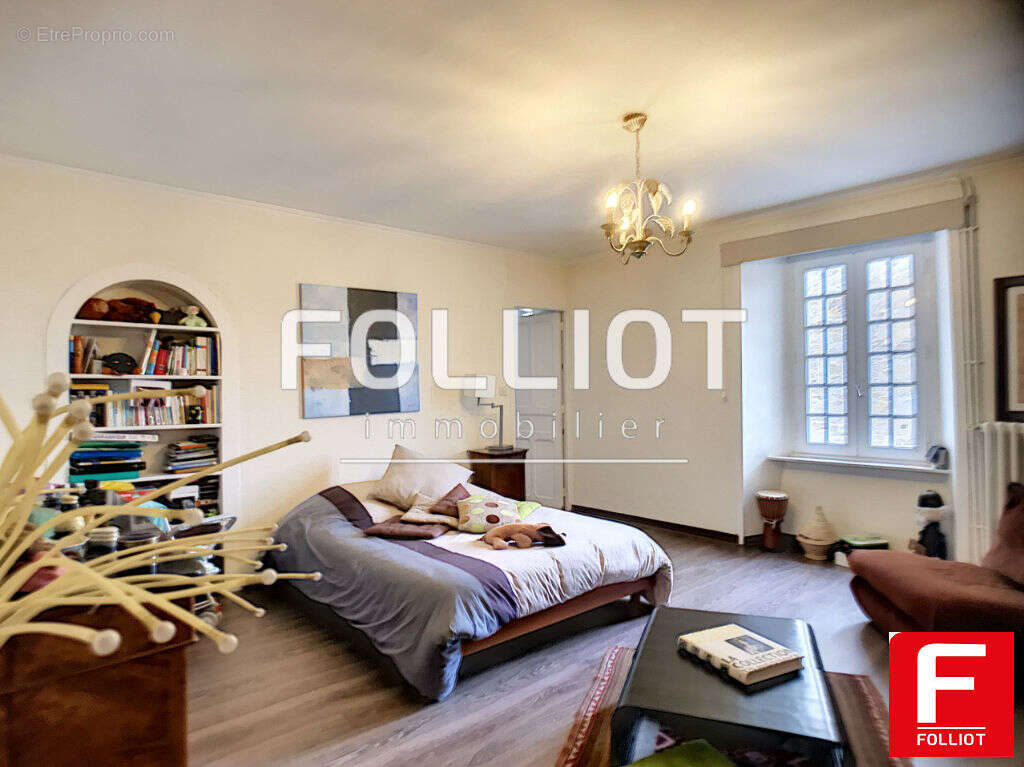 Maison à QUETTREVILLE-SUR-SIENNE