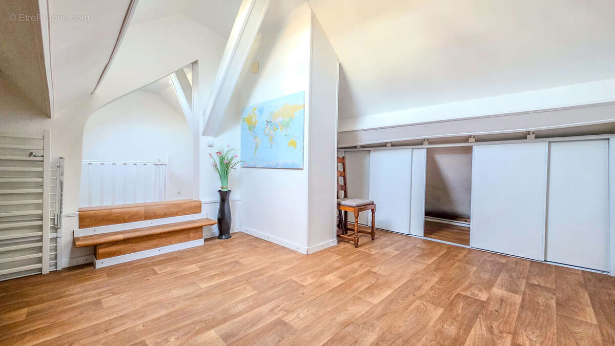 Appartement à CARRIERES-SOUS-POISSY