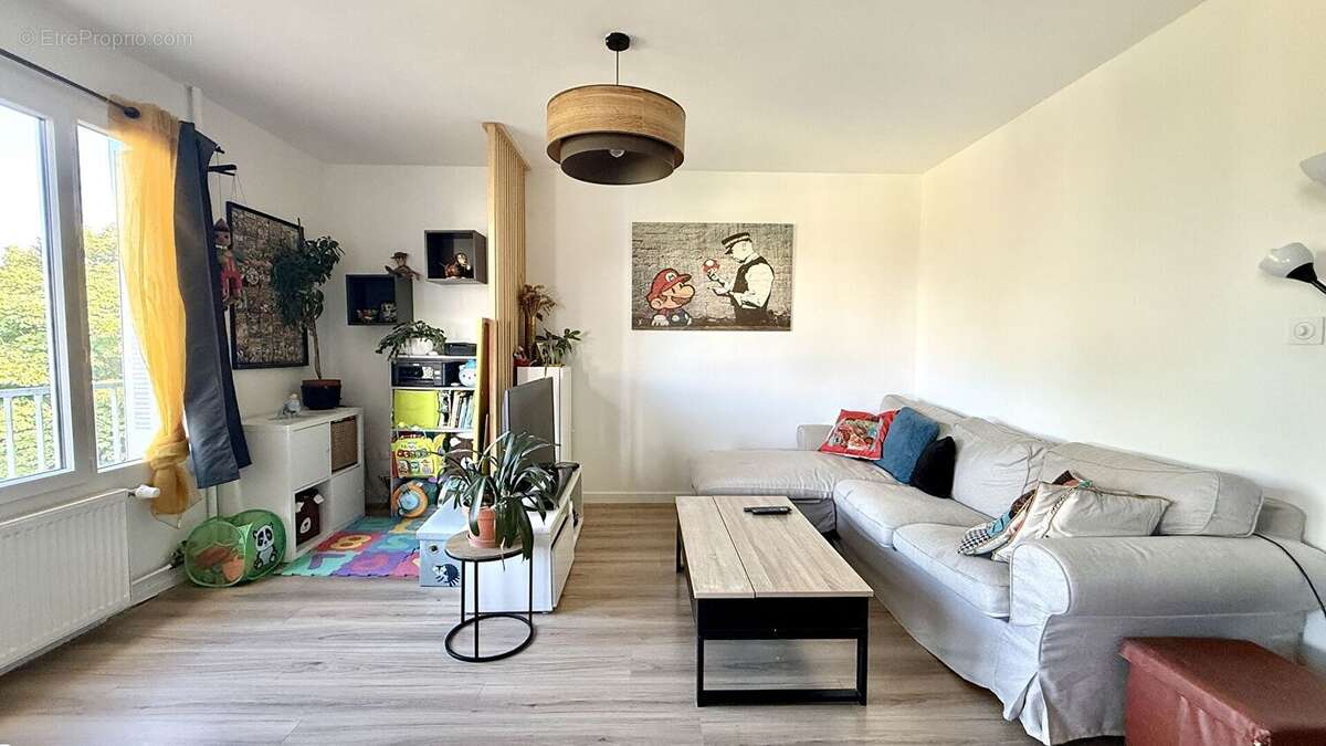 Appartement à BRIGNAIS