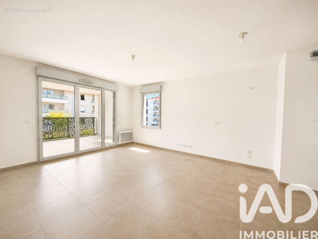 Photo 9 - Appartement à MARSEILLE-13E