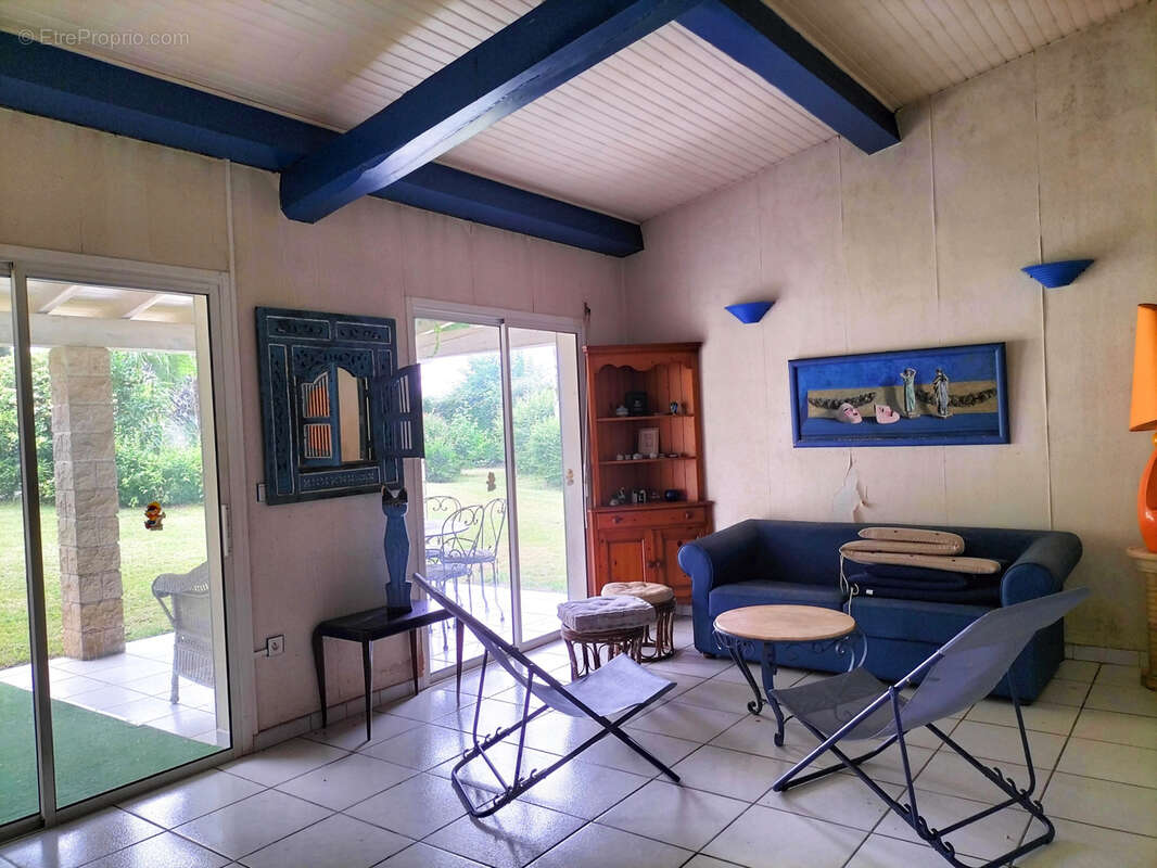 Maison à SARAMON