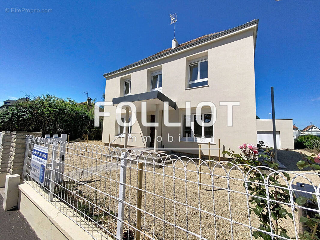 Appartement à COURSEULLES-SUR-MER