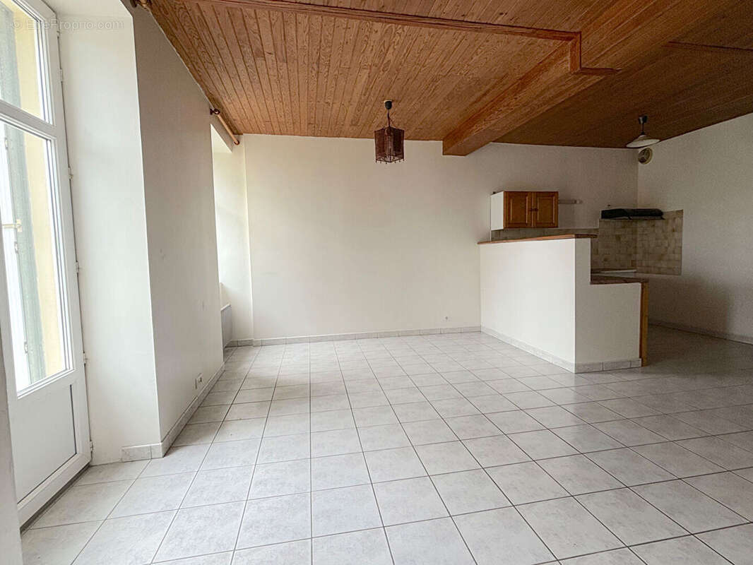 Maison à PISANY