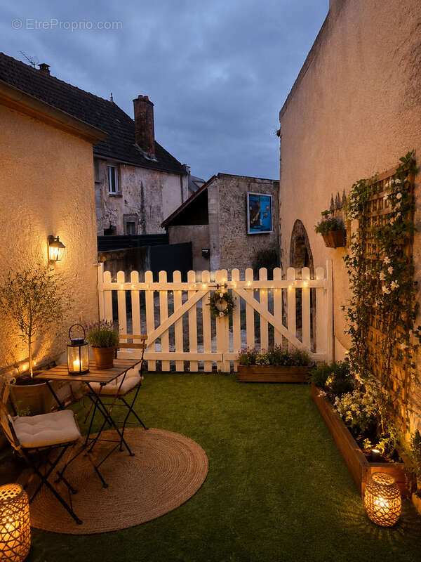 Appartement à TROISSY