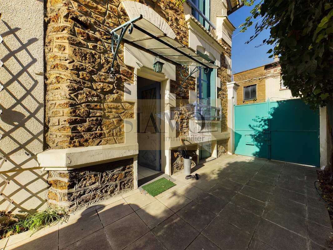 Maison avec jardin arboré - 3/4 chambres - vincennes - photo 14