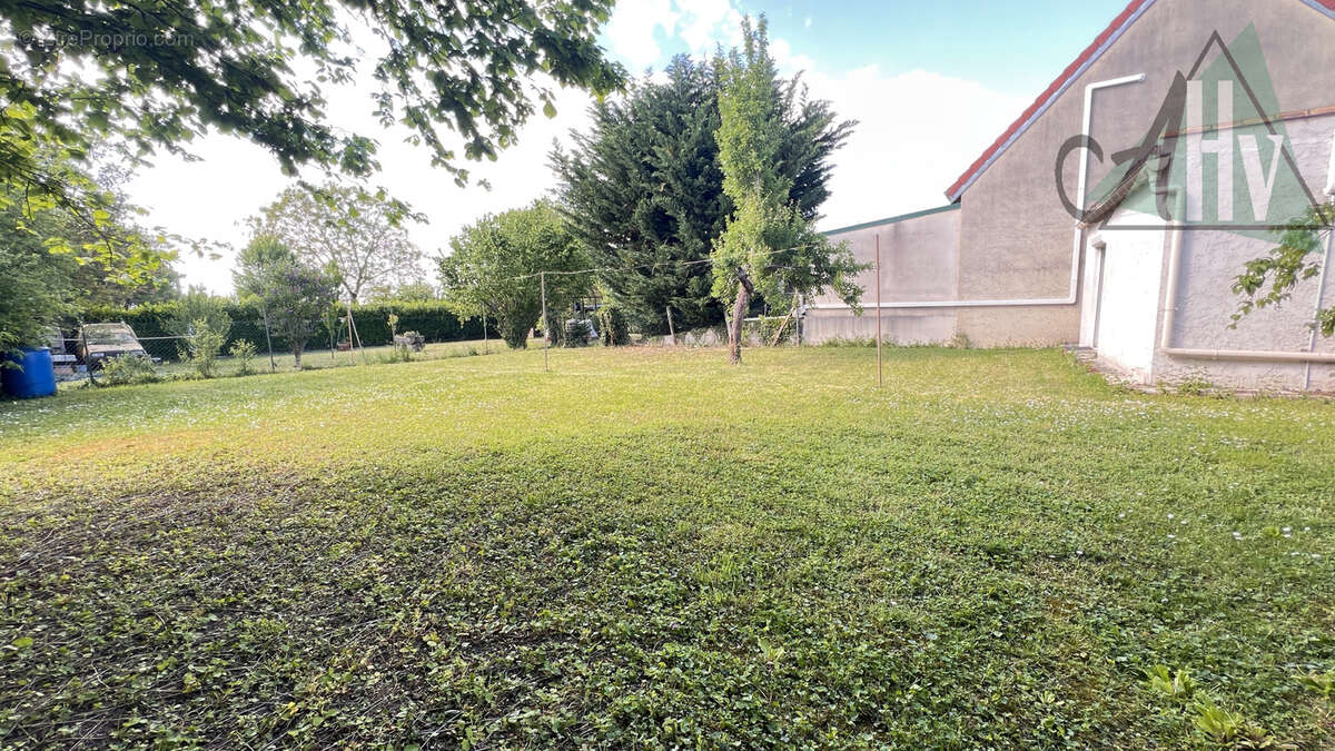 Maison à MISY-SUR-YONNE