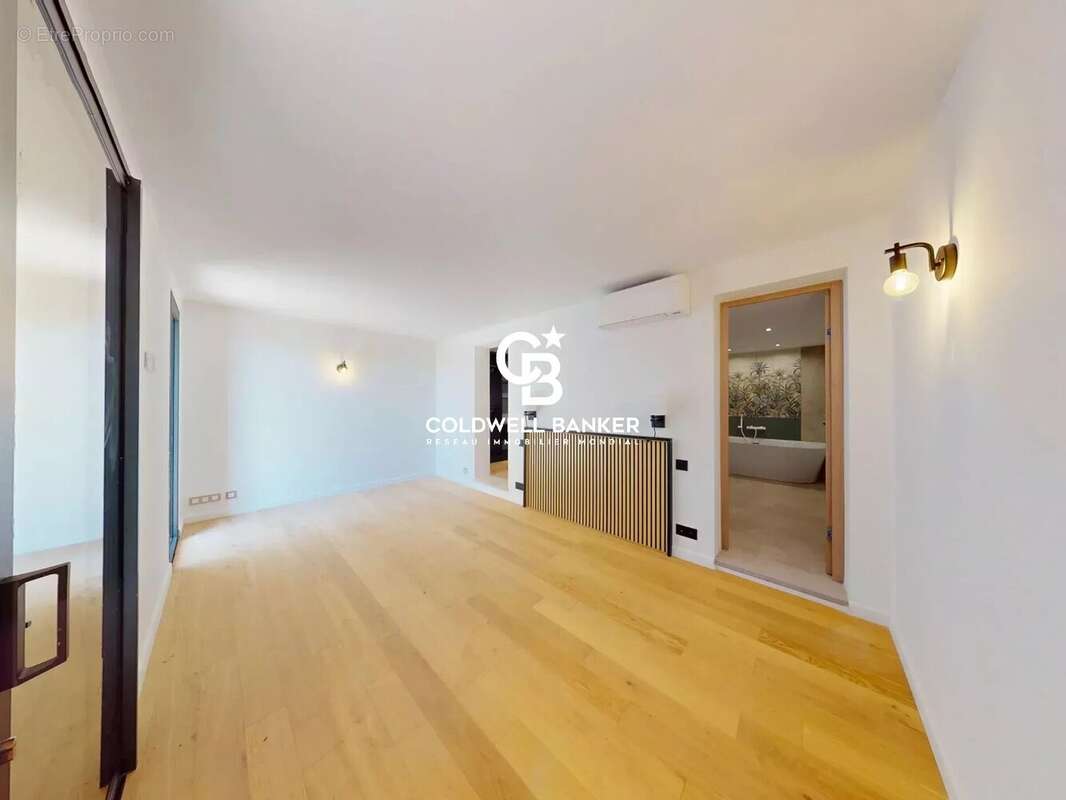 Maison à CAVALAIRE-SUR-MER