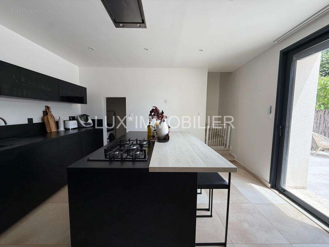 Tarascon - maison contemporaine - piscine - calme - annexes - photo 13