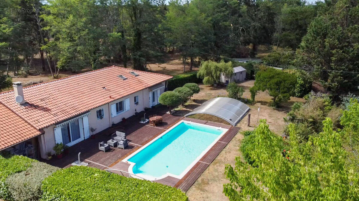 Maison à LUE