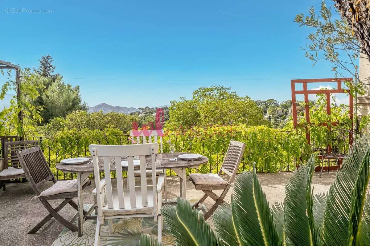 Appartement à MARSEILLE-12E