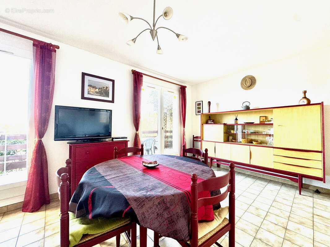 Appartement à VAISON-LA-ROMAINE