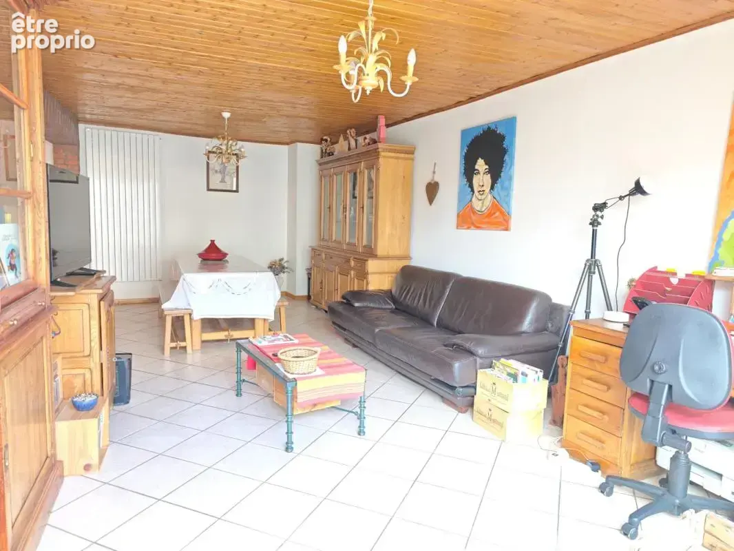 Maison de bourg avec terrasse et vue dégagée – Beaumont (63110) - photo 10
