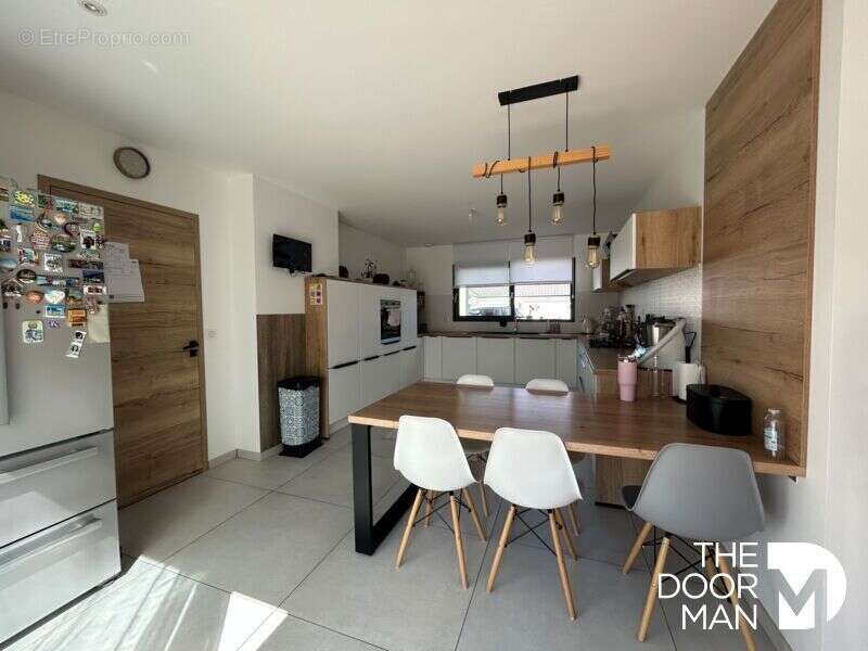 Maison à SAINT-DOULCHARD