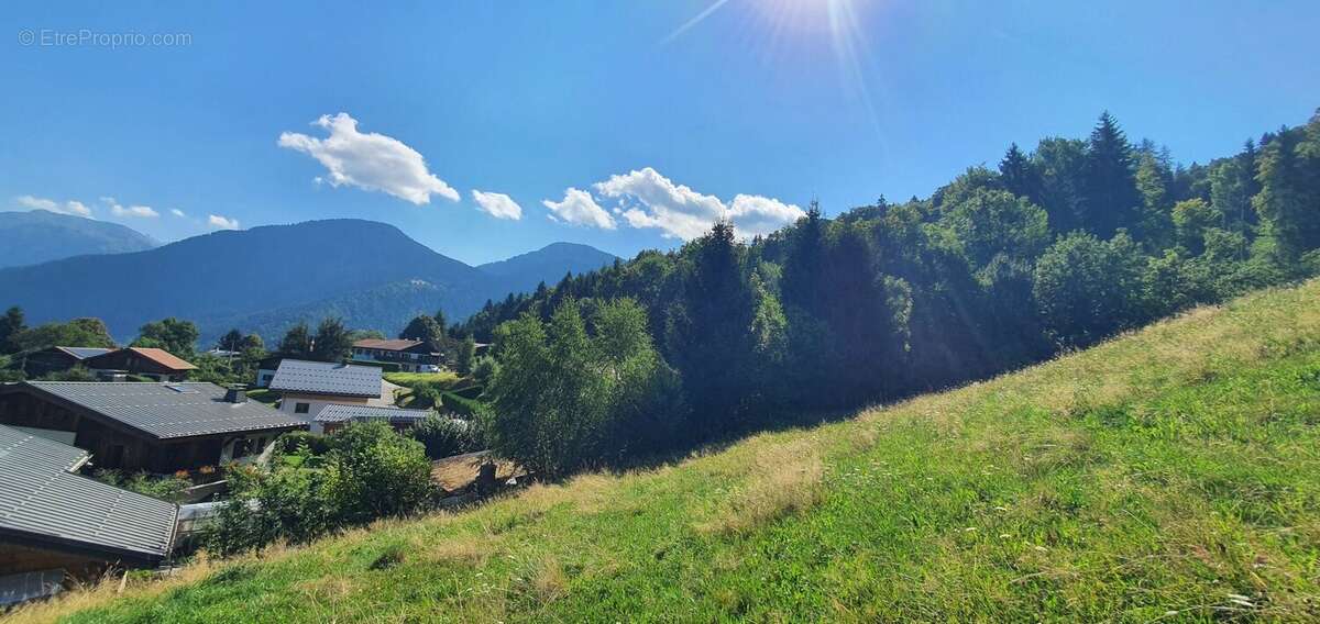 Terrain à SAINT-GERVAIS-LES-BAINS