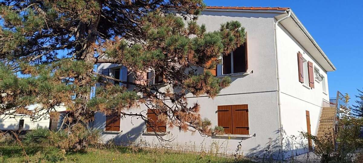 Maison à SAINT-GEORGES-DE-DIDONNE