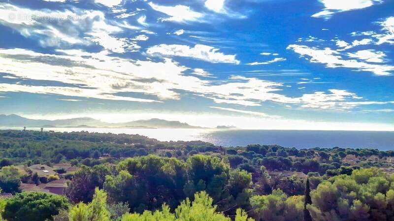 Maison à SAUSSET-LES-PINS